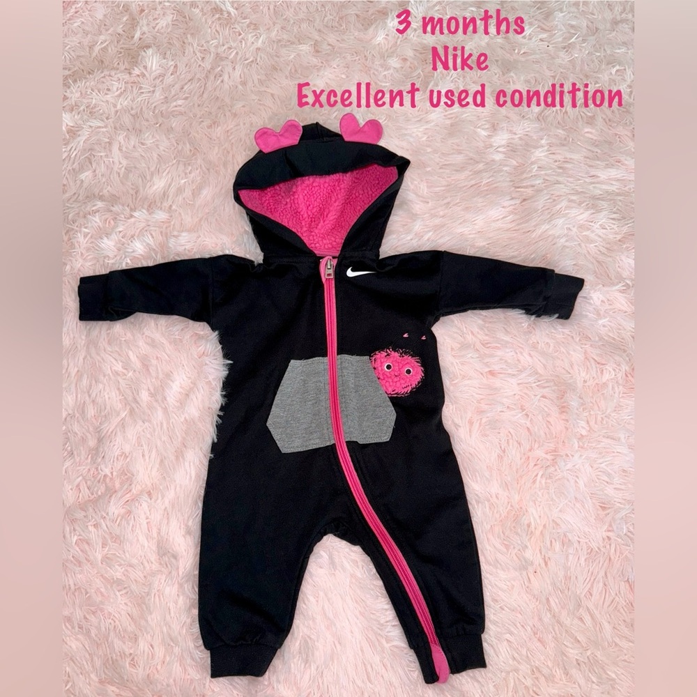 Girly baby Nike outfit